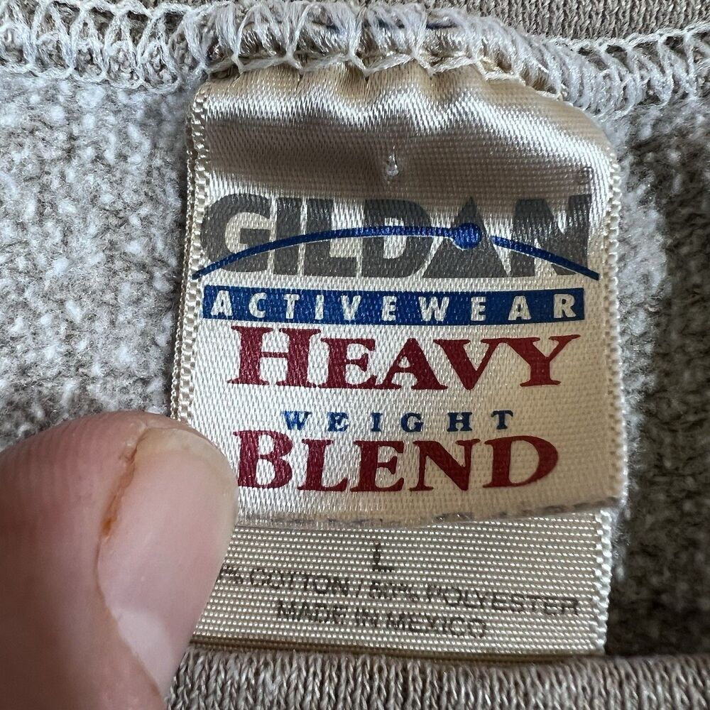 Vintage Style Gildan Heavyweight Blend Tan Crewneck Sweatshirt Size Large - Picture 7 of 9
